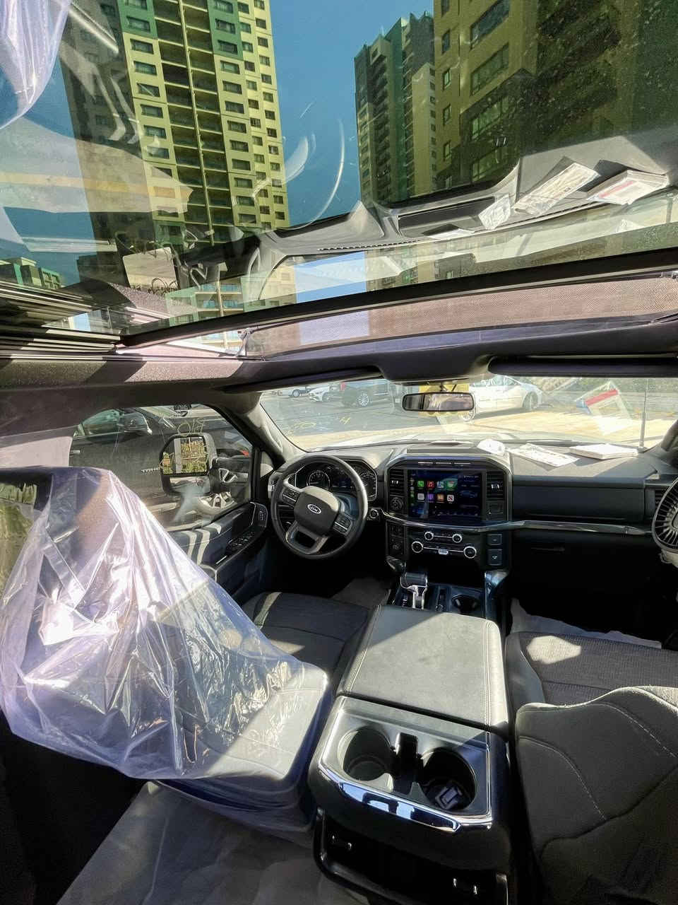 Ford F-150 2023 XLT

فورد F-150 موديل 2023 XLT
محرك V6 سعة 3.5 هايبرد
لون سموك 📦
أبواب كبيرة – بودي طويل

المواصفات فل أوبشن ✅
بانوراما
رادار 360 درجة
كاميرات 360 درجة (5 كاميرات)
قير أوتوماتيك 10 نمرة
دبل أكسل
٧ أوضاع قيادة
شاشة كبيرة
محدد سرعة
تبريد مركزي
مقاعد مدفأة
مقعدين كهرباء
دعسات كهربائية
ليد أمامي 4 عدسات
صندوق خلفي
إنارة جانبية وداخلية للبودي 4x
بصمة
كود للأبواب
Pro Trailer
زجاج خلفي سلايد
فرامل بصمة

والمزيد من المواصفات…

الممشى: 38 ألف ميل
السيارة نموذج في الجمال والنظافة

ملاحظات:
فقط باب السائق مصبوغ مع ضربة خفيفة في البونيت
بدون غرق، جميع القطع أصلية ولا يوجد تبديل
الإيرباق فقط الجانبي انفجر وتم تبديله
الستيرن والدشبورد لم يتأثرا ولا يوجد أي خلل
ولا توجد أي لمبة تحذير في الدشبورد، السيارة جداً متينة

صور حادث و سونر موجود 

السيارة مميزة جداً (باب كبير وبودي طويل)
صار لها شهرين جاهزة للتسجيل

📞 ***********
*********** whatsup
