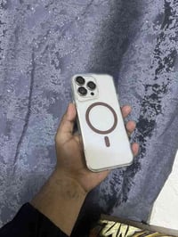 14 برو ماكس ذاكره 256 بطاريه 96جهاز بلاد فقط شاشه اصليه مكتوبه مستعمله...