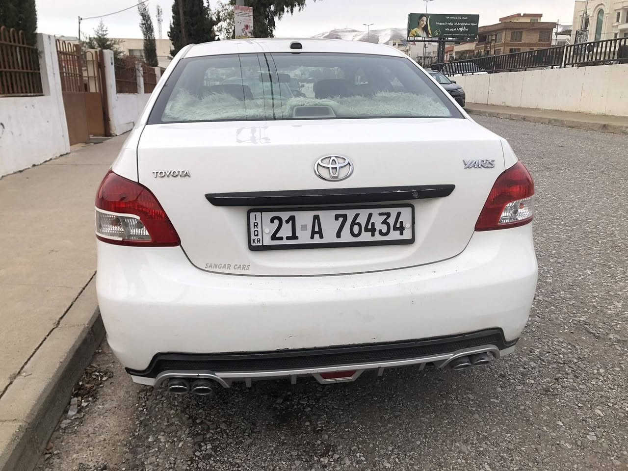 یارس مۆدێل 2008 بێ بۆیاخ تەنها دەرگای دواوە لای سەکن ساردی هەیە بەناوی خۆمەوەیە نرخی 87 وەرەقە
ژ.م*********** السليمانية, العراق
