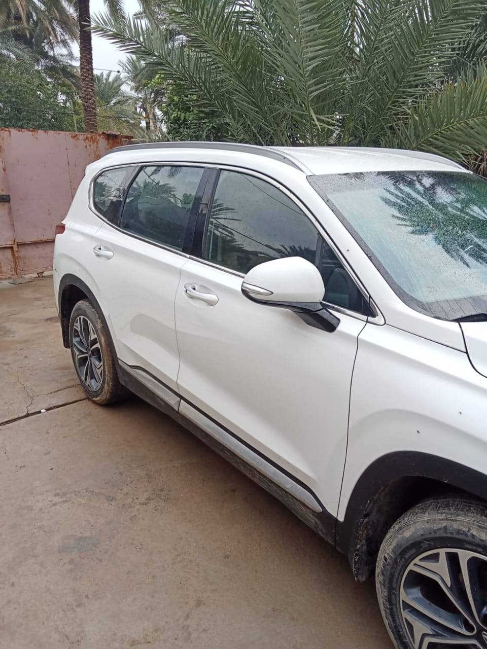 هونداي سنتافي2019 6سلندر 
مكفول كفاله عامه 
ماشي 60الف كم بصمه  
كوشنات كاربا 
مكينه 3500كير8نمر7راكب 
مابيها أي خلل او نقص 
سنوية جديدة 
رقم اربيل 

رقم صاحب السيارة 
 ***********
