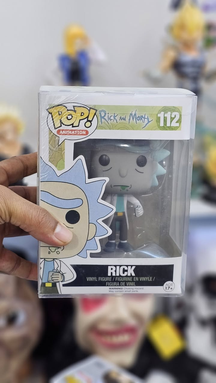 Funko Pop الاصلي 🔥
الاسعار جويل وايلي قطعتين 65 
ريك 15 
كيلوا 30 
تاز 10 
اما الباقي سعر قطع 5 الالف دينار واصلي وليس تجاري🫶
العدد الكلي 31 فونكو بوب الي يريد سعر شلعة فقط الي بدون كراتين اشلعهن يتفضل خاص 
واقل طلب من الي ب 5 قطعتين
متوفر توصيل لجميع المحافظات 5 🚙


**إذا كنت صاحب هذا الإعلان وتريد حذفه لأي سبب، رجاءا أرسل رسالة إلى الدعم الفني**