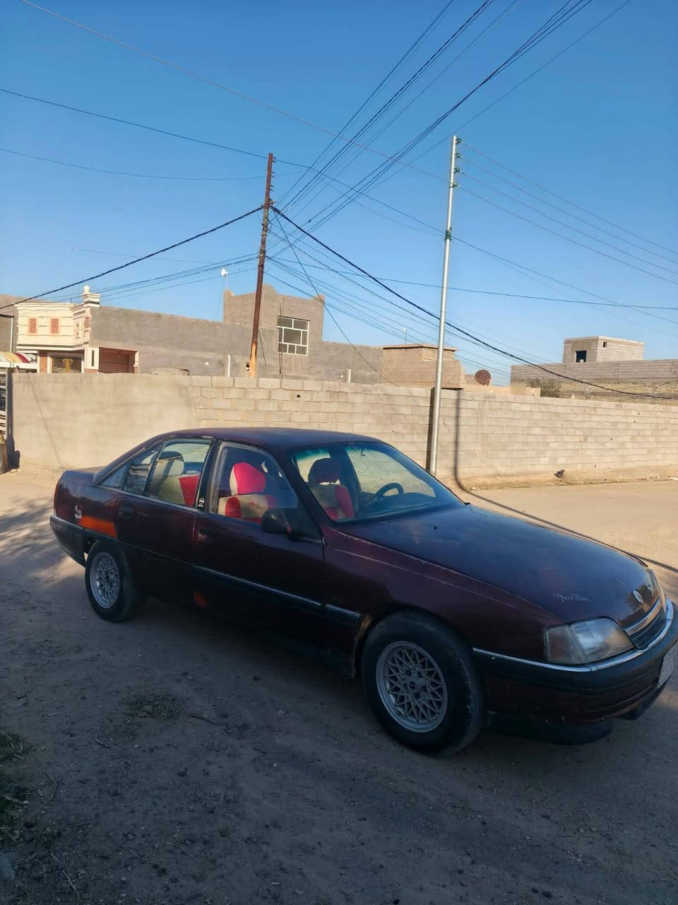 السلام عليكم اوبل اوميكا موديل ١٩٩١  كير عادي محرك وكير واكسل نضاف سنويه كارتونيه محرك ٢٠٠٠ تخم تاير غرفتهه جديده كهربائيات شغاله دشبول شغار سياره نشطه سياره جاهزه لايتات عالي ناصي شغالات اشاير يمنه يسره شغال دبل اشاره شغال عارضهه  عنواني الانبار الحبانيه سن الذبان قرب جامع ابراهيم الخليل رقمي ***********//***********
