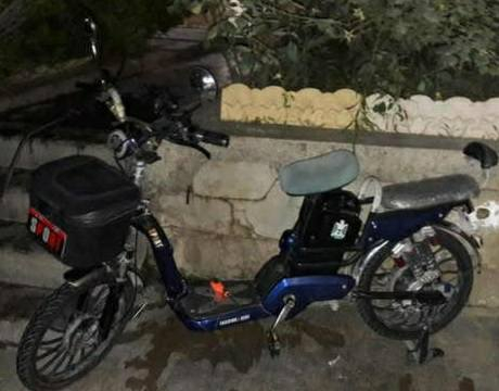 السلام عليكم ماطور شحن للبيع بطاريات جديده تايرات جديده مكاني رأوه السعر ٣٥٠  وبي مجال 
***********.وشكرا
