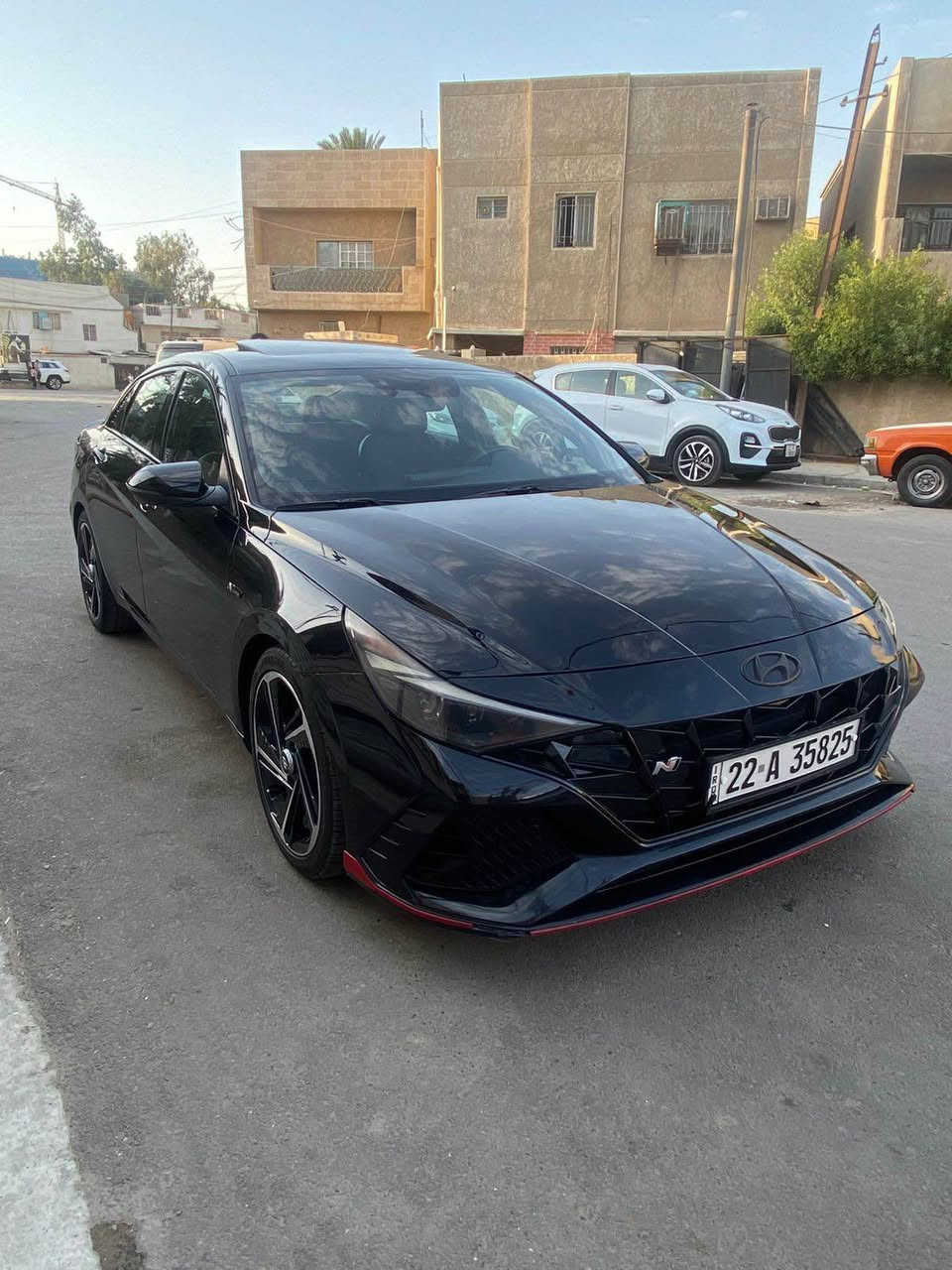 السلام عليكم عندي النترا Nline للبيع موديل 2021 رقم اربيل الجديد تريد تحويل تريد وكالة وارد امريكي حادث بسيط بدون اي دواخل بيها ٣ قطع صبغ وشوية بي دي ار بالكصة مال قمارة مواصفات 
1-فتحة 
2-بصمة 
3-شاشة جبيرة 
4-كامرة دوارة 
5-اشاير بالمري 
6-كشنات حضن 
7-لدات امامية 
8-لدات خلفية 
9-مكينة 1600 تيربو 
10-صوت كزوز بلادي 
11-رادار امامي 
12-رادرات جانبية 
13-ويل كروم 
14-تشغيل عن بعد 
15-ثلاث وضعيات قيادة 
16اضاءة ترحيب عند الاقتراب
17 كشنات تدفئة
وبعد بيها هواي مواصفات مزوعه مواصفات
مكان السيارة بغداد الطوبجي رايدها ب ١٣٦ وبيها مجال بسيط للاستفسار الاتصال *********** بغداد, العراق
