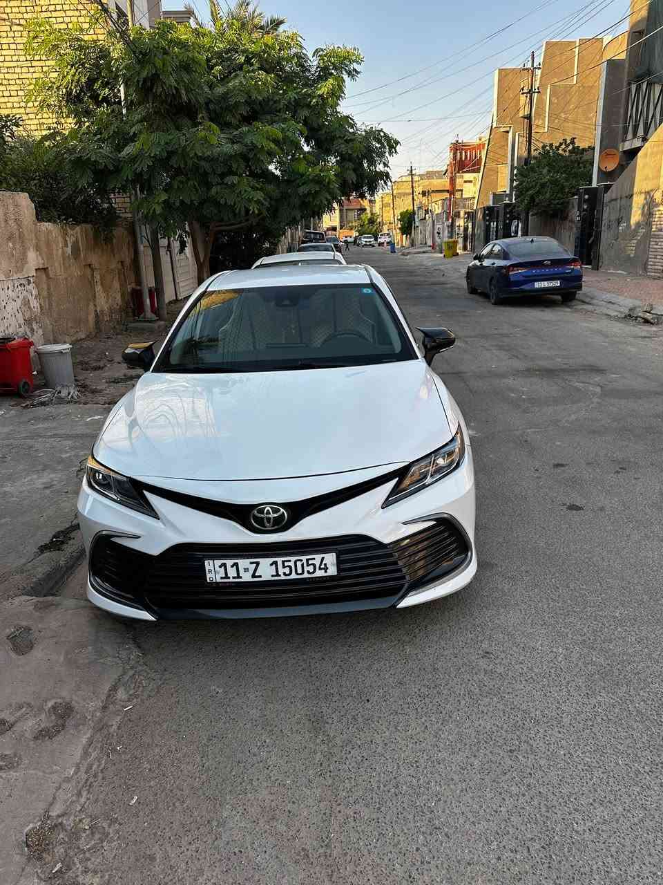 كامري 2023 ‏وارد أمريكي
سيارة جديدة مابيهة اي نقص من الدعامية الى الدعامية 
سيارة رقمها بغداد رقم جديد انكليزي باسمي احول ثاني يوم ماشيا 49000 محرك جديد تبريد ثلج الصدر امامي خلفي جديد سعر السيارة 155وبيه مجال  الرقم للتصال *********** --
