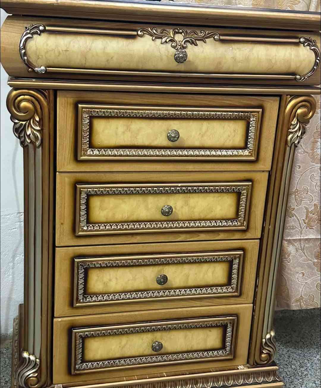 سلام عليكم غرفه ملكيه  للبيع 850 ***********
