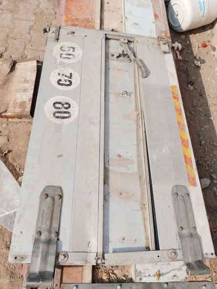 سلام عليكم اجناب البيع ارتفاع 60مكان كلار ***********
