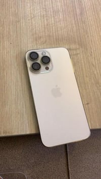 السلام وعليكم 14 برو ماكس لون ذهبي كولد بي نقطة صغيرة كلش وما مأثرة عل...