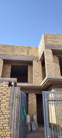 مستعدون لبناء الدور والترميم وتكملة العمل الناقص كرسته وعمل نقداً شغل ...