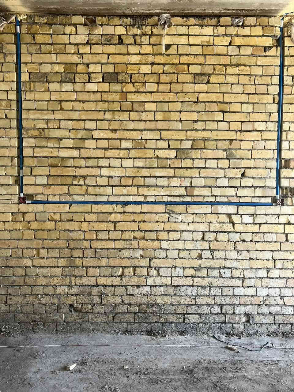 موجود كادر كهربائي فني متمرس شغل درجه اولئ العمل في كافه مناطق البصره وضع شبكه السقف وتثبيت وتسليك البواري وتئسيس السيمنز وعمل البوردات وكافه اعمال الصيانه وضمان وجوده العمل وبأسعار تنافسيه ومناسبه
***********
