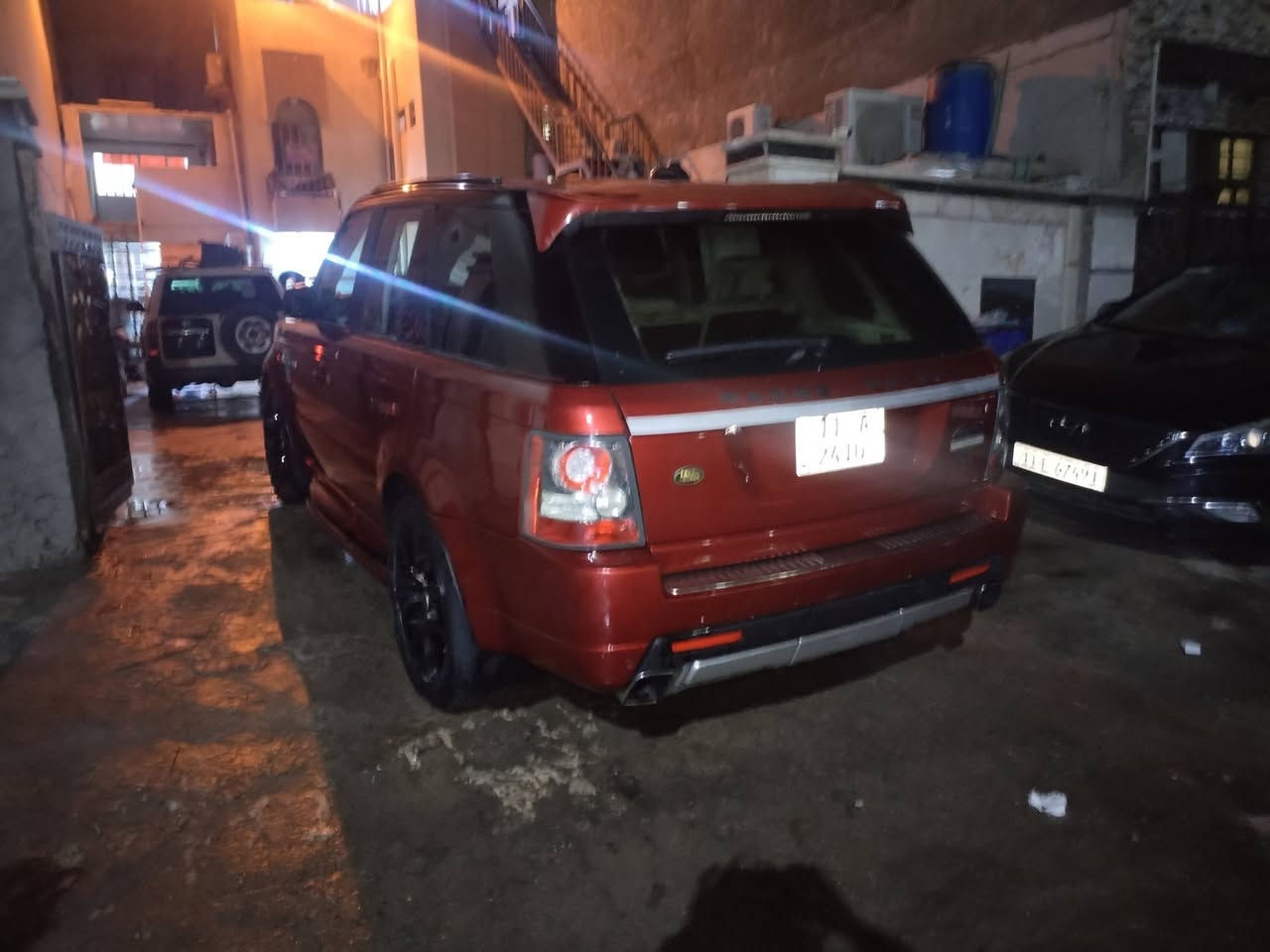 رانج سبورت محرك عادي 8 محدث 13
رقم مميز بغدادسلايد مواصفات معروفه
لوي مو جوبلس مصبوغة حزام 
كاسرة رنك
ابيع واقع حالالسعر  75ورقه وبيها مجال
اي ستفسار *********** وتدللون
