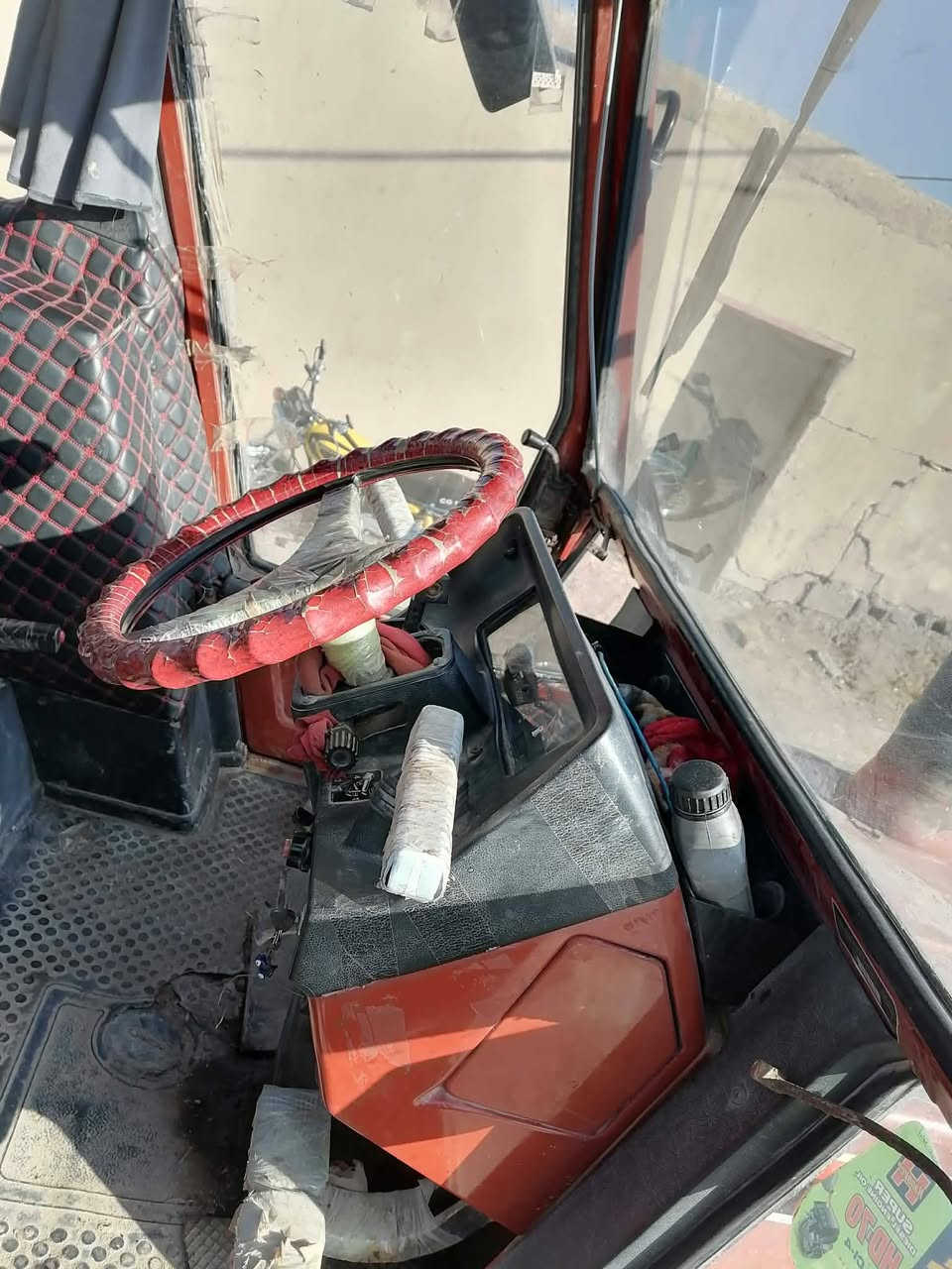 السلام عليكم 
للبيع مكينه فيات حجم ١٣٨٠ جاهزه للعمل
رقم واسط تحويل العنوان واسط النعمانيه
***********
***********
