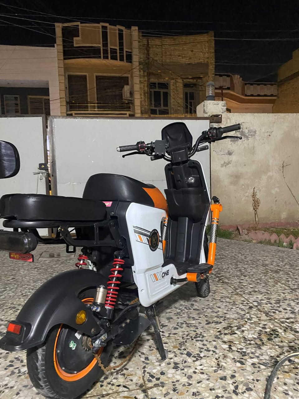 السلام عايكم دراجه r9 فول مواصفات شركه KZ
الموصفات 
لايت زنون2 ابيض و اصفر 
مدرعات جانبيه 
مثبت سرعه 
بصمتين 
كارتات 2 
سويجين
ملف 1200 حقيقي

العطال: 
فقط شاشه 

رقم الهاتف:
7763641863

السعر: 
525الف و بيها مجال


**إذا كنت صاحب هذا الإعلان وتريد حذفه لأي سبب، رجاءا أرسل رسالة إلى الدعم الفني**