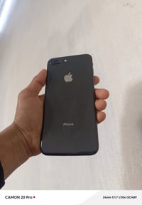 آيفون ٨ بلس • ٦٤ • بطارية ١٠٠٪