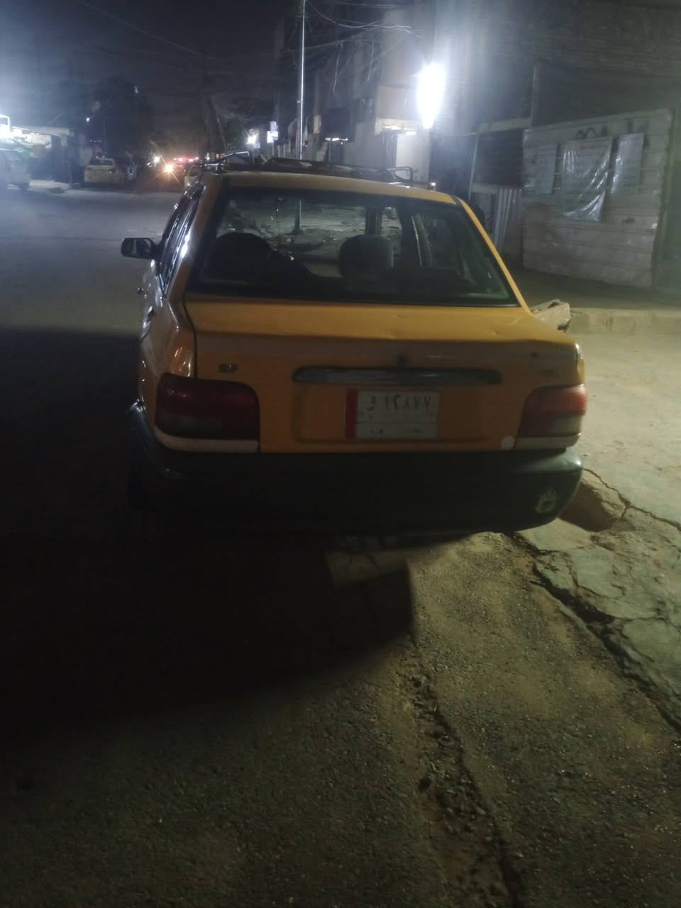 سايبه موديل 14 مصفره هيئه وغرامات تحويل ثاني يوم مكينه وكير جدد شواصي نضاف بيع مستعجل السعر 18 وبيهه مجال قليل مكان السياره الشعب حي اور ***********
