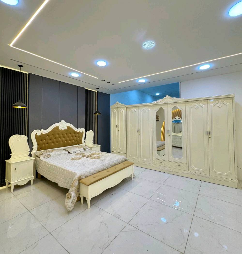 ‏السعر // مليون و100
🔅تفاصيل الغرفة المرمري ....
خارج ٤ملم ام دي اف 🔺
وداخل صاج ٣ملم
صبغ حراري درجة اولى
عدد القطع  ٧ قطع 😍
🔺1 //جرباية  قياس  ١٦٠ × ٢٠٠
🔺//ميز جانبي ايسر قياس ٥٠
🔺2// وميز  جانبي  قياس ٥٠
🔺3// زاوية ارتفاع مترين عرض ٨٠
🔺4// وميز بلازمه 
🔺5//وميز مراية ارتفاع مترين عرض ١٢٠
🔺6// وكنتور ٦ باب  ارتفاع مترين و١٥ طول ٣ متر و١٥
القطعه الثامنة حسب الطلب شازلون
سعرها ٥٠ الف ❤️(توصيل مجاني مركز بغداد )
التوصيل يشمل الشد مجاني 🔥
(اطراف ٥٠)
باقي المحافضات حسب البعد
توصيل الجميع محافظات العراق
الاحجز والاستفسار راسلو الصفحه