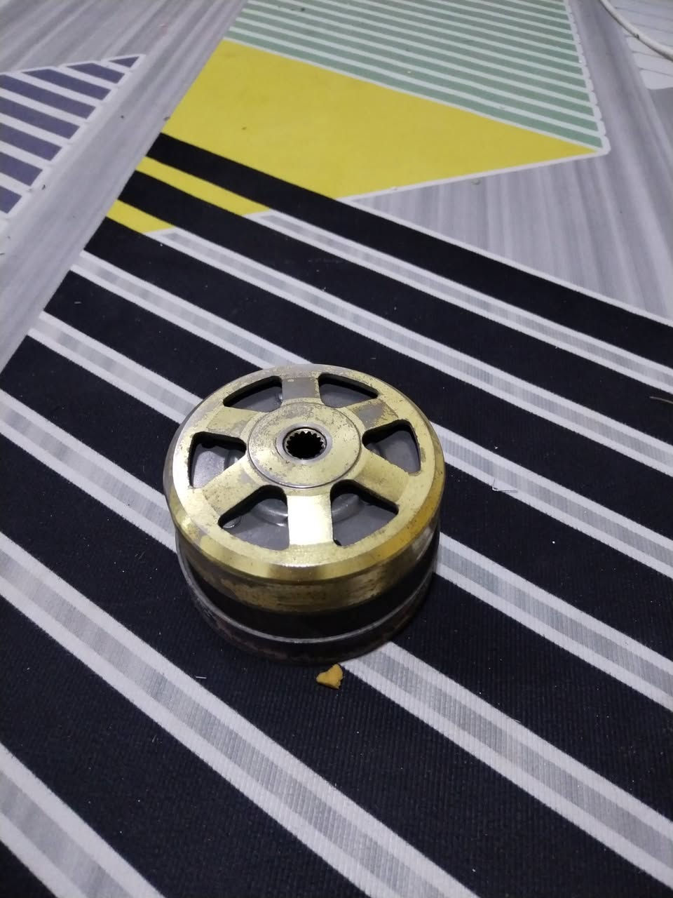 سلام عليكم كلج امامي خلفي هاون نقص مروحه مكفول ومال تفصيخ مو تجاري   توصيل ماعدي


**إذا كنت صاحب هذا الإعلان وتريد حذفه لأي سبب، رجاءا أرسل رسالة إلى الدعم الفني**