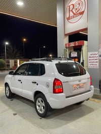 توسان ٢٠٠٩ • مكينة ٢٠٠٠ • بغداد تحويل