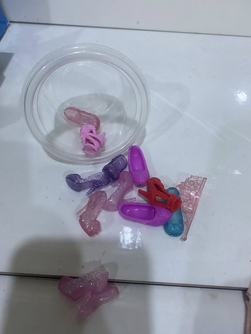 متوفر ملابس باربي 
يوجد توصيل 
تواصل خاص


**إذا كنت صاحب هذا الإعلان وتريد حذفه لأي سبب، رجاءا أرسل رسالة إلى الدعم الفني**