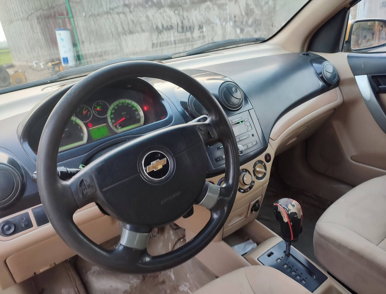 س/ع للبيع افيو ٢٠١١ شركه العامه مكينه مفتوح كير اوتوماتيك رقمه بابل انكليزي سياره مكفوله وبلاديه فقط باب الصدر سياره حلوه وجديده وجاهزه اي استفسار ***********
