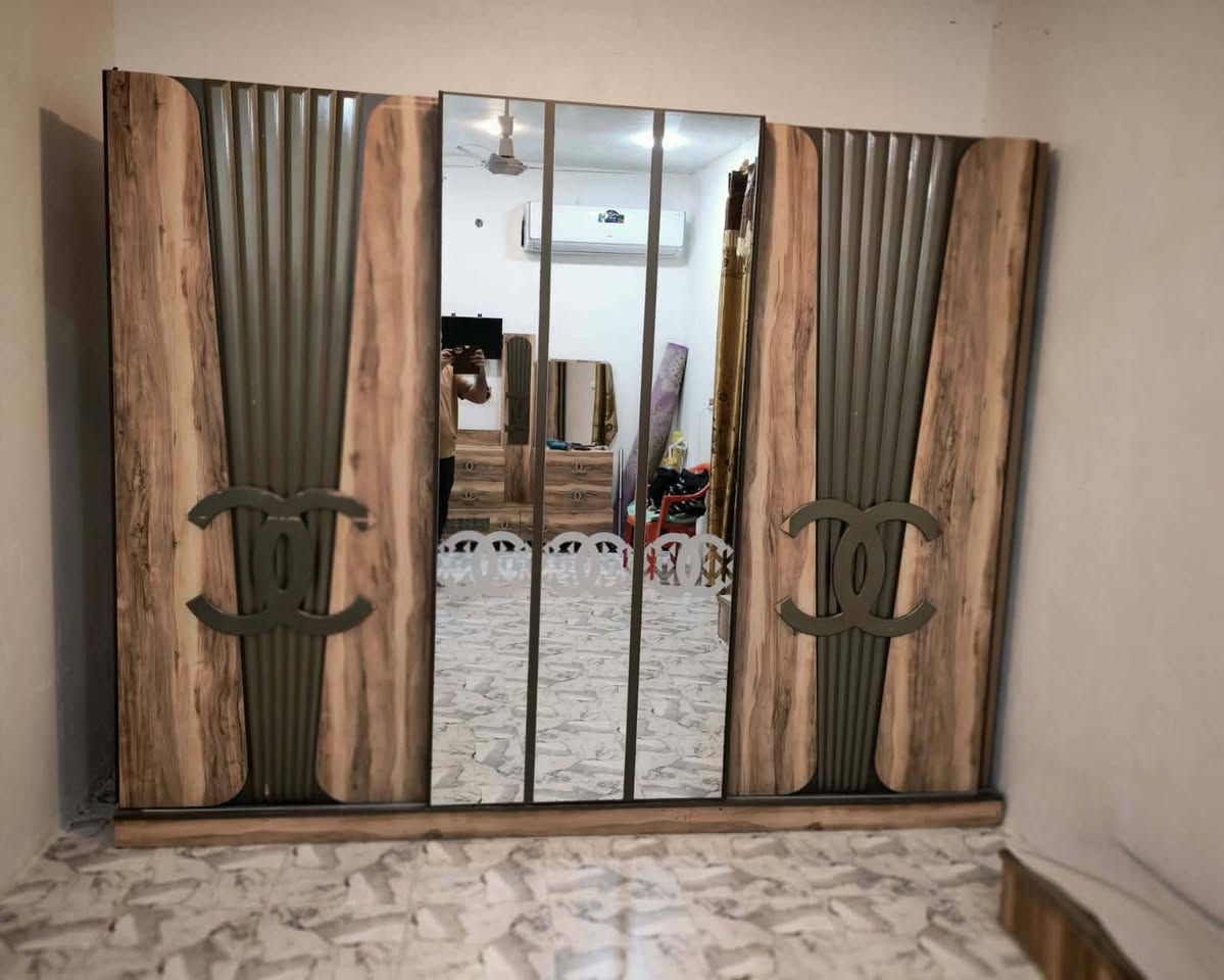 السلام عليكم 
غرفه تركيه للبيع نضيف ب375


**إذا كنت صاحب هذا الإعلان وتريد حذفه لأي سبب، رجاءا أرسل رسالة إلى الدعم الفني**