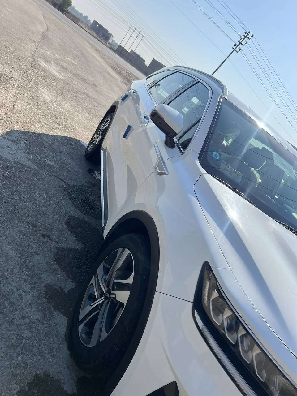 السلام عليكم
 سورنتو للبيع 2021 رقم بغداد بيه بارد بسيط موضح بالصور مواصفات السياره معروفه السعر 272 وبيه مجال بسيط مكان السياره ديالى للتواصل الاتصال على الرقم ***********
