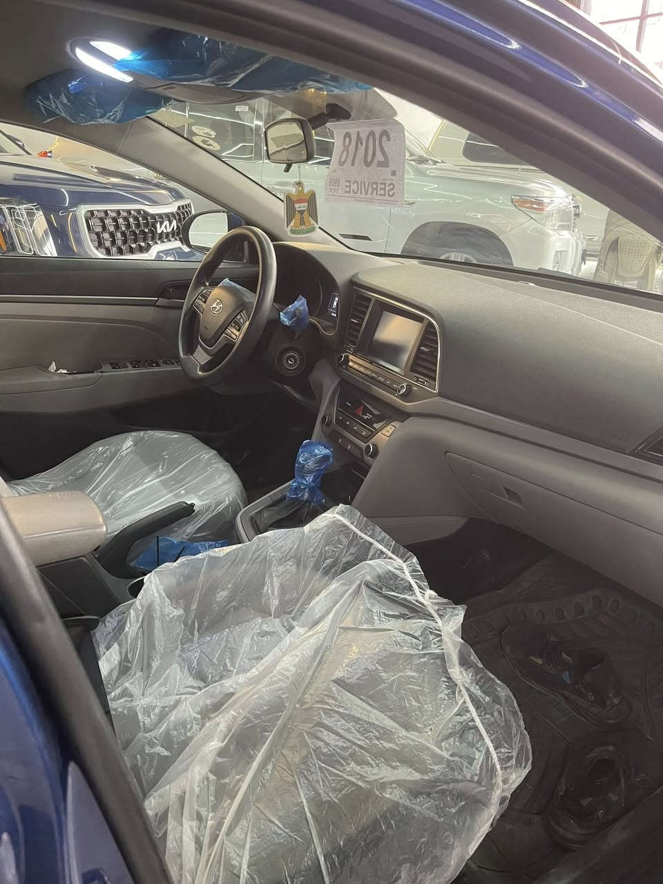 النترا 2018
مواصفات se
شاشه كبيره ✅
حساسات امامي خلفي 
نقطه عمياء 
رادار 
شاشه اعطال .
كير ATM
محرك 20🚀
✅***********
