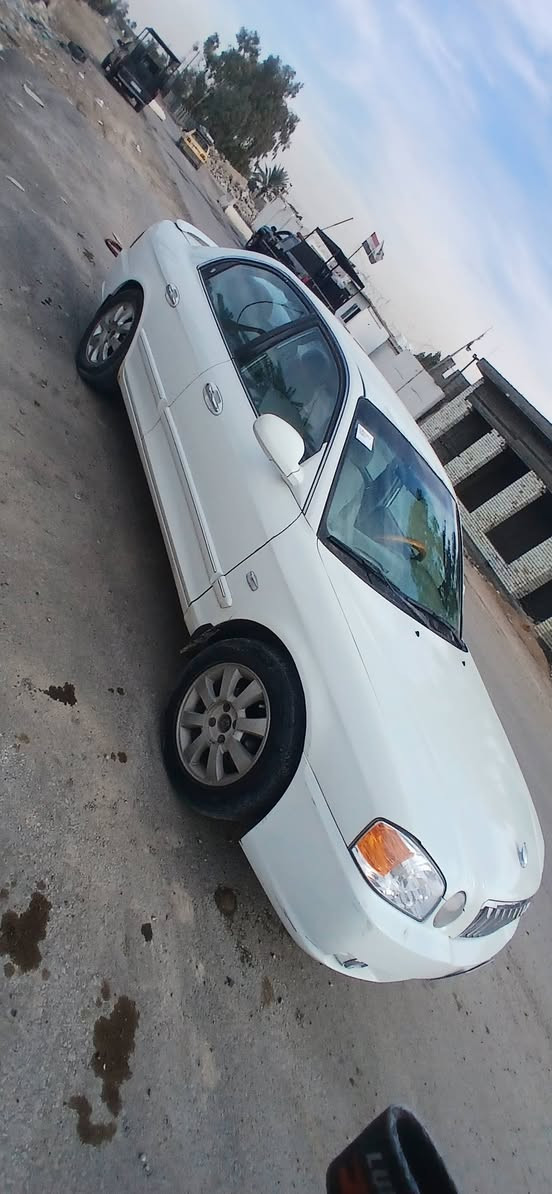 السلام عليكم للبيع اوبتيما وفود 2005 رقم بغداد امداور ثاني يوم الغرفه جديده كهربائيات شغاله  مكينه وكير نظيفه السياره مصبوغه صبغ عام السعر 68وبيها مجال للشراي مكان السياره بغداد نهايةالشرطه الخامسه ***********
