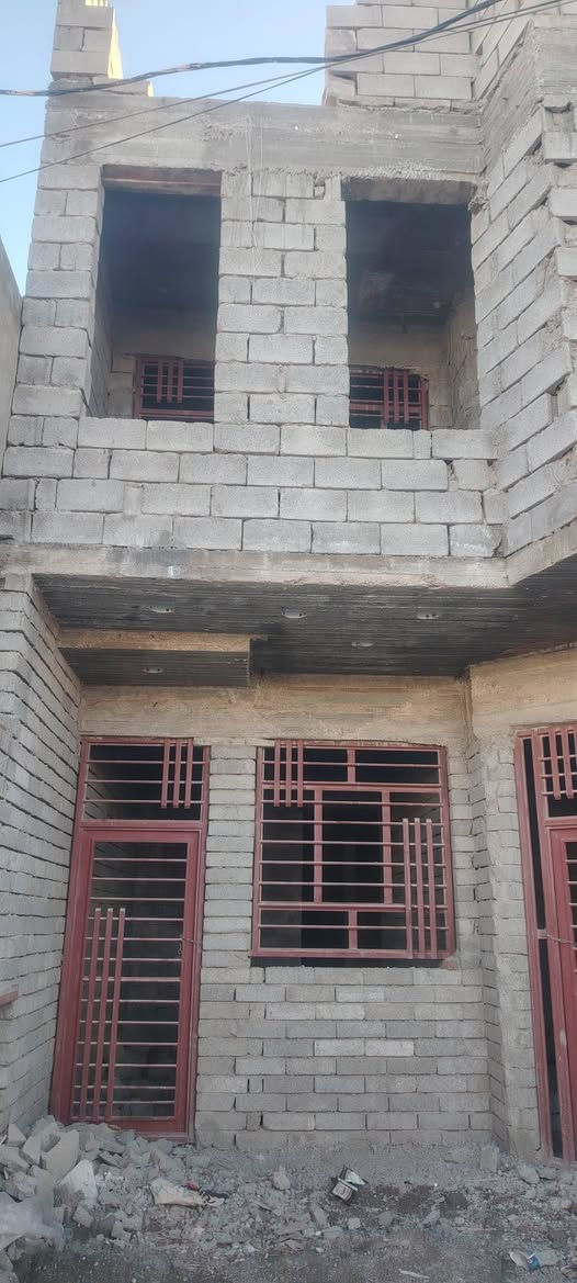 هيكل للبيع

دوانم المعمل

150 متر 

طابقين وبيتونه 

معزول الفوگ عن الجوه درج خارجي

كل طابق غرفتين وباقي التفاصيل كامله
شغله حلو شغل جناي
للأستفسار  ***********
