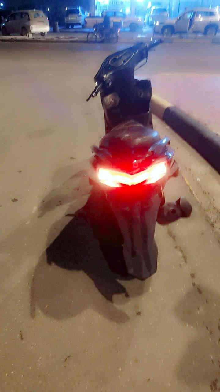 دراجه سكنس جديده 120
السعر 350
بيهه مجال 
تواصل ***********
مكاني الوفاء
