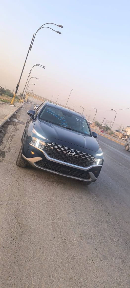 #السلام_عليكم
#_للبيع_فقط👇🚘 

_________________________ 
- هونداي سنتافي    Hyundai SANTAFE  (2023)
- مكينه  2500 GDI
-  زيرو وجديده ماشيه 8 الف 
- فور ويل 
المواصفات :- 
* بصمه تشغيل + بصمه ابواب 
* تشغيل عن بعد 
* شاشه  حجم الكبير + كامرا 
* سايد بريك بصمه 
* تحديد مسار + قياده ذاتيه 
* رادار امامي + خلفي + جانبي 
* قطعتين تبريد 
* شحن وايرليس
* تحكم كرسي كهرباء 
* اشاره بالمري 
* كشن كهرباء
* 3 وضعيات قياده 
* اوتو هولد 
* تحكم  ستيرن 
* هيتر كشنات
للتفاصيل ***********
كلين.ليبل واحد  .مكفولة من التبديل والصبغ والحار مكاني حله 
السعر 192 وبيها مجال 
_________________________
