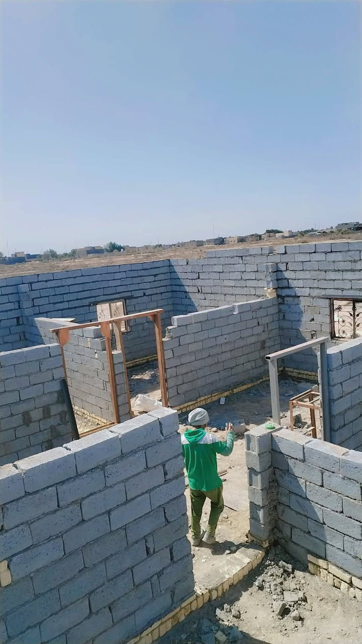 شغل حسب الطلب حجر او ابلوك او طابوك هاذه رقمي *********** تعال خاص واتساب أو ماسنجر ابيك خير وتدلل البناء أبو هادي شغل تكحيل جهتين والبنا الطابوك يتنظف متفرق حاليا
