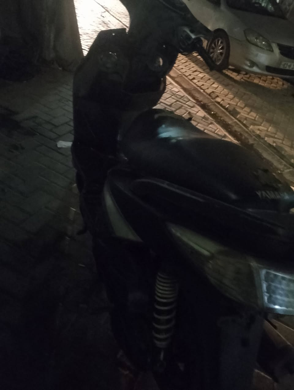 متاح سكنس فحل للبيع مكاني الاعظميه الدراجه شوفت عينك بيه صوط تفيلس وتخر تشغيل بس الدراجه اضمنلكيه بكن تبخير جواكيج زنجيل كهربايات الدراجه بيه فقط تفيلس وما فارغله شراي بيك خير وتدلل


**إذا كنت صاحب هذا الإعلان وتريد حذفه لأي سبب، رجاءا أرسل رسالة إلى الدعم الفني**