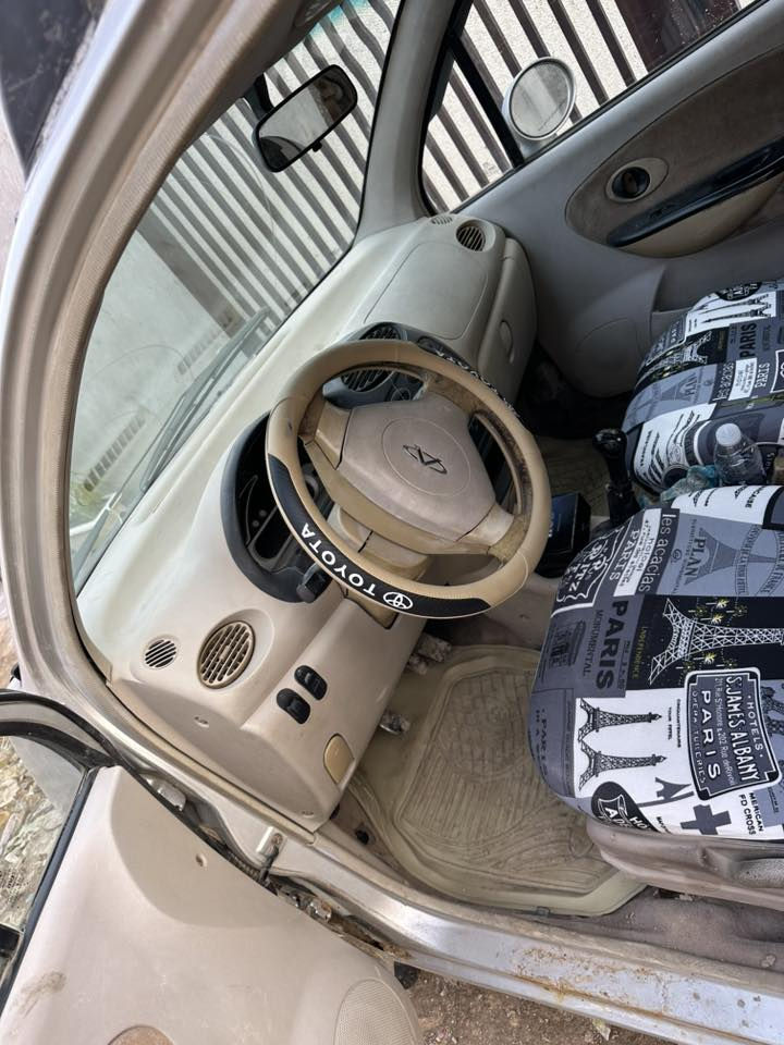 السلام عليكم للبيع موديل ٢٠١٣محرك كير حدادية كلها تمام( گير عادي ) مكانها بابل قرب مجسر الثورة رقم بغداد تحويل ثاني يوم سعرها ٢٢ مجالها جداً بسيط موبايل ***********
