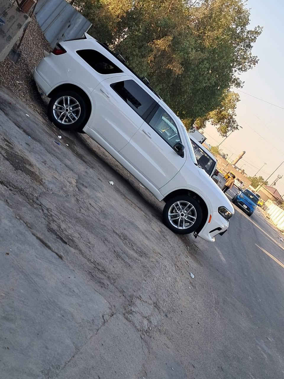 دوج دورنكو 2024 GT بلص فول 
كلين تايتل بدون ضرر رقم بغداد

عداد المسافات: 32 الف ميل حقيقي
 
🟩_السعر _ 38,500$

الإضافات: 👇👇
سلايد روف فتحة
رادار امامي 
تشغيل عن بعد 
رادارات جانبية 
تدفئة ستيرن 
تدفئة كشنات 
تبريد كشنات
7 راكب 
جنطة كهرباء
لدات
لاين زنود بلادي 
حساسات خلفية 
6 سلندر 3600 
صور الحادث مرفقة
سي
مكان سيارة بغداد شارع فلسطين 

رقم ***********
