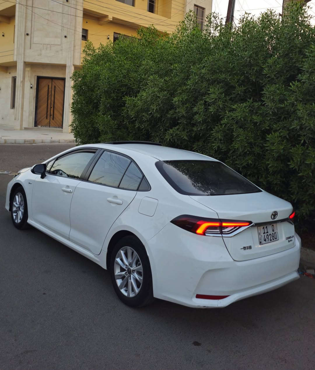 كورلا هايبرد 2024 ماشيه 34 الف
      سعر 139 ورقه 
شاشه وكاميرا وتحكمات واوتو هولد وفتحه وكشنات جلد
وتبريد قطعتين وهاند بريك بصمه وترحيب وبجم زنون

بيه مكانين بارد ورواج بسيط بلقماره كدامك سونار منزله شوفه وخابر

العنوان بغداد البياع 
***********
