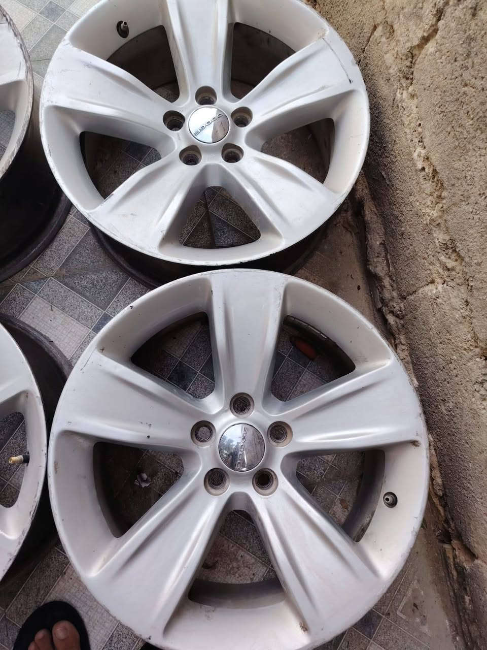 السلام عليكم ويل 18جارجر اس اكس تي تخم بس واحد معور للبيع كامل هوة وحساساتهن للبيع السعر 200الف مع المجال ***********
