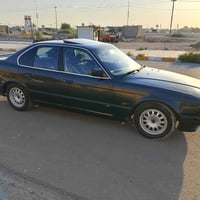 بي ام للبيع موديل1990محرك25 مسكر فنوص مكفولة من عيب شرعي سياره نقص بس ...