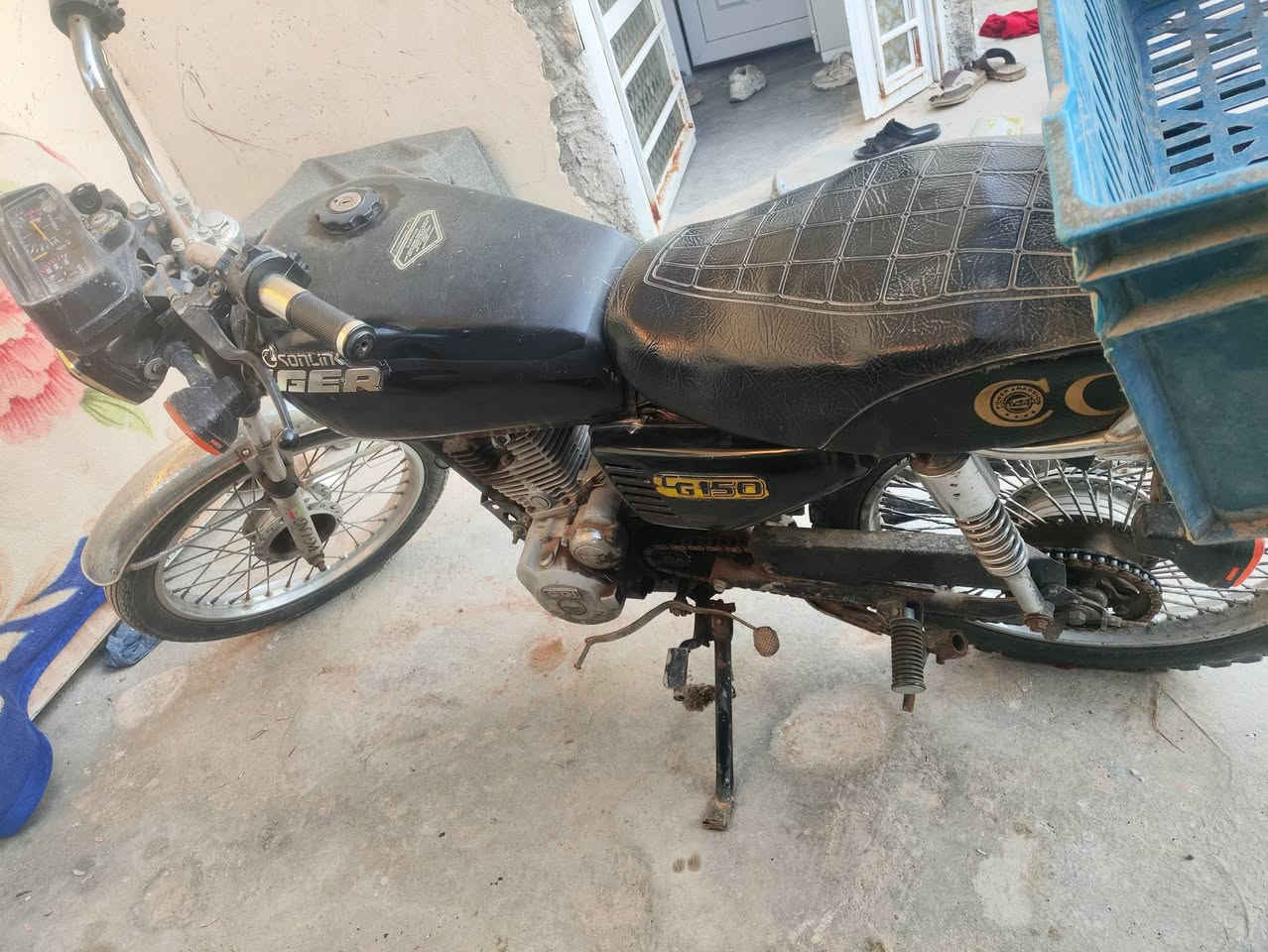 السلام عليكم دراجة للبيع.
موديل 2020 حلوة بس يرادلها ترتيب كهربائيات شغاله كامل ومتروكة. بسعر 300وبيها مجال. المكان جلولاء الشهداء
ممتواجد فيس بس اتصال. واتساب 
***********
