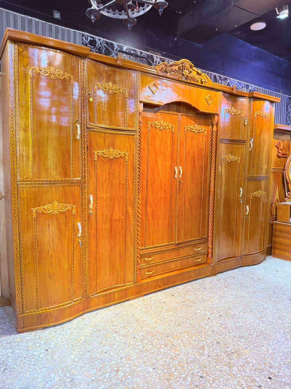 غرفه صاج عراقي  🇮🇶
غرفه صاج ثقيله درجه أولئ ✨
6 باب عالي🚪 
دنك زان 🪵
ضهر جرجوبه 💢
نضافه 90 ٪💯
شغل ثقيل 💫
عدد قطعه/6 
سعر 700قفل 🔒
الشد والنقل داخل بغداد مجاني 🚛
يوجود توصيل محافضات بكروه 🚛


**إذا كنت صاحب هذا الإعلان وتريد حذفه لأي سبب، رجاءا أرسل رسالة إلى الدعم الفني**