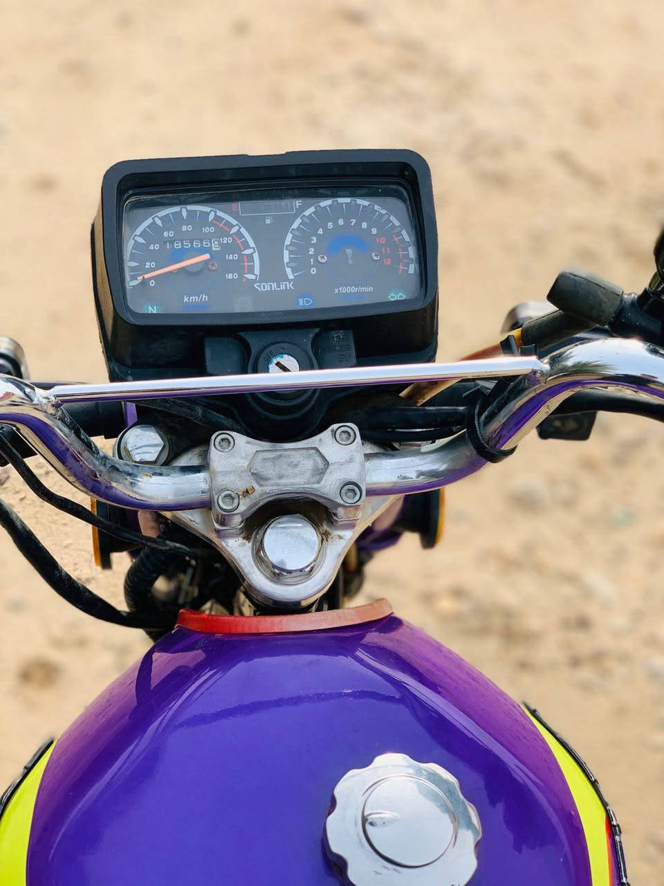 موديل ٢٠٢٣ سيفان السعر ٥٥٠ وبي مجال السكن سد حمرين ***********
