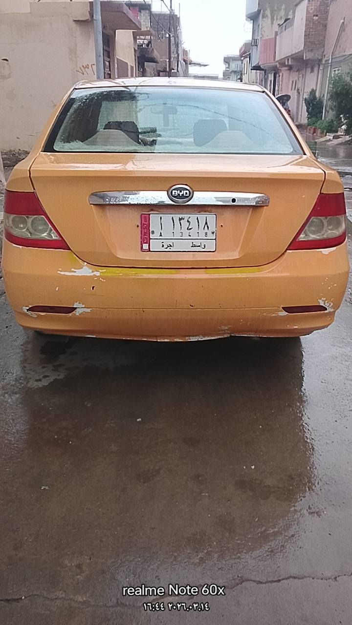 سياره بي واي دي تكسي 2011 رقم واسط بدون غرامات بدون هيئه مصفره وكاله ماكو تحويل تحويل فقط بدون تبريد ضرر شامل وراء جهه النفر الخلفي سعر 37 كابون ما بيها وما مسجل لهاالتواص باقي التفاصيل على الرقم ***********7 بغداد, العراق
