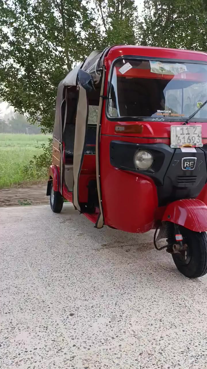 السلام عليكم تكتك موديل 18 تكتك رقم وسنويه بغداد تكتك جاهزة للشغل محرك لا تنقيص ولا تبخير تكتك جاهزة كبل لشارع تحويل ثاني يوم مكاني واسط قضاء النعمانية هذا رقمي ***********
