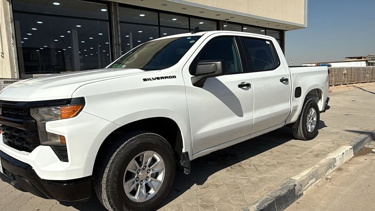 للبيع
شوفرليت سلفرادو 2023

رقم اربيل ترقيم جديد 

مكينة ٤ سلندر توين توربو 2700

اللووون ابيض 

• محرك ٤ سلندر  2.7 توين توربو المرغوب القدرة الحصانية 310 حصان وعزم دوران 569 نيوتن متر  صاروخ واقتصادي جدا

• گير ٨ نمر طيارة

• رادار امامي داتا شو يتحسس حراري

• باب طويل بدي قصير المرغوب

• تبريد امامي خلفي

• شاشة وسطية تدعم CarPlay واير ليس يعني النظام الحديث

• باب بدي كهرباء

-ماشية 90 الف كيلو 

ضرر/ شخوط خفيفه  وتم تصليحه 

بجم كبس 

ايرباك مرجع سستم

مواصفات السيارة …

تحديث بروجكتر وبجم تاهو LED

كشافات ( بروجكترات ) LED

اضاءة في البدي

اوتو ستوب

تحديد مسار

رادار امامي

شاشه ابل كار

كامره

‏USB + USB c

لايت اوتو

مكان السيارة بصره

السعر 275 

***********
