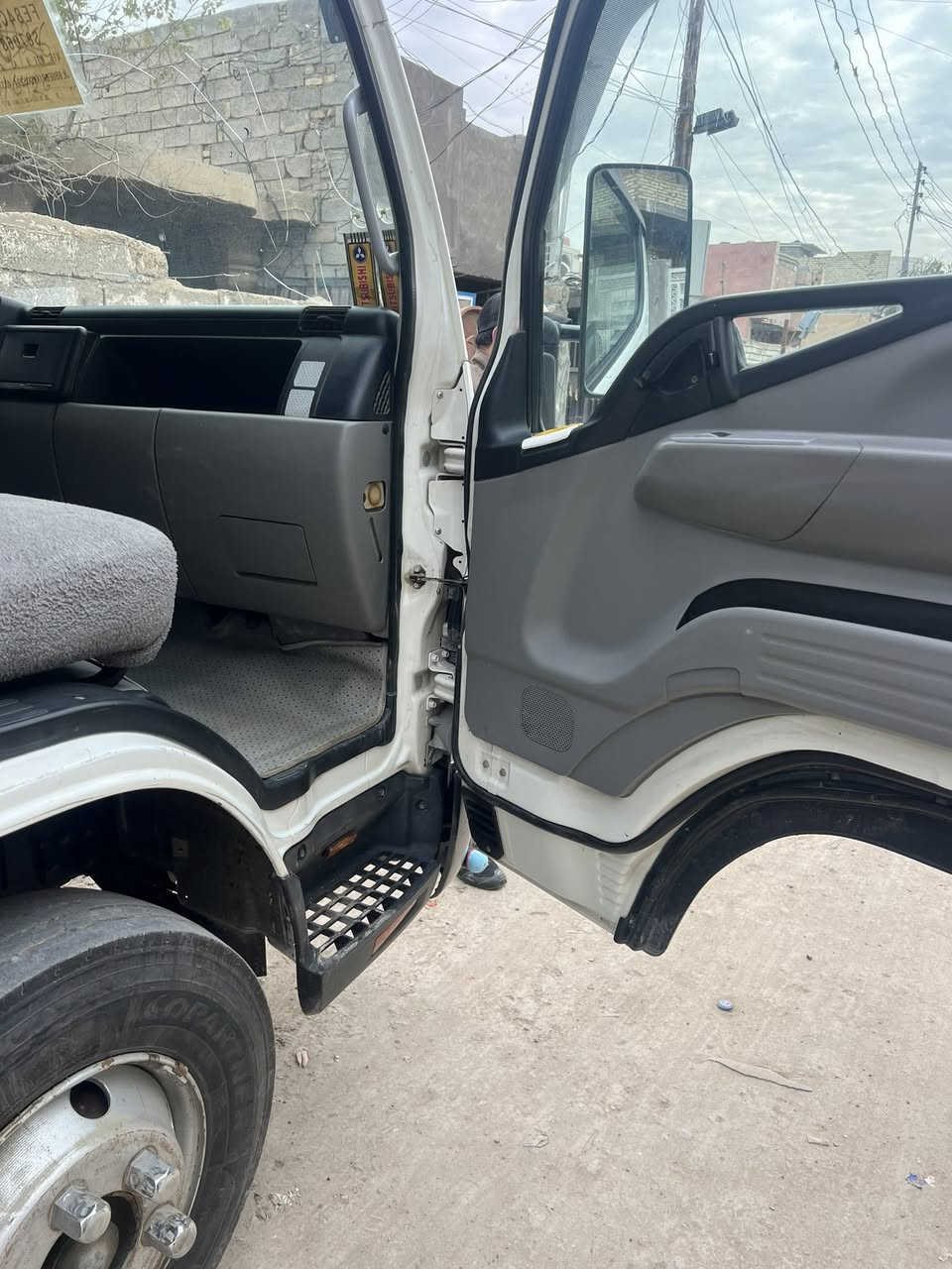 سلام عليكم كنتر للبيع ‏موديل 19 جاهزة محوره تانكي ٣٠٠ لتر جاهزة للشغل متصرف عليها ربع دينار رقم بغداد السعر٢٤٧بيها مجال بسيط

العنوان بغداد ابوغريب 
***********
