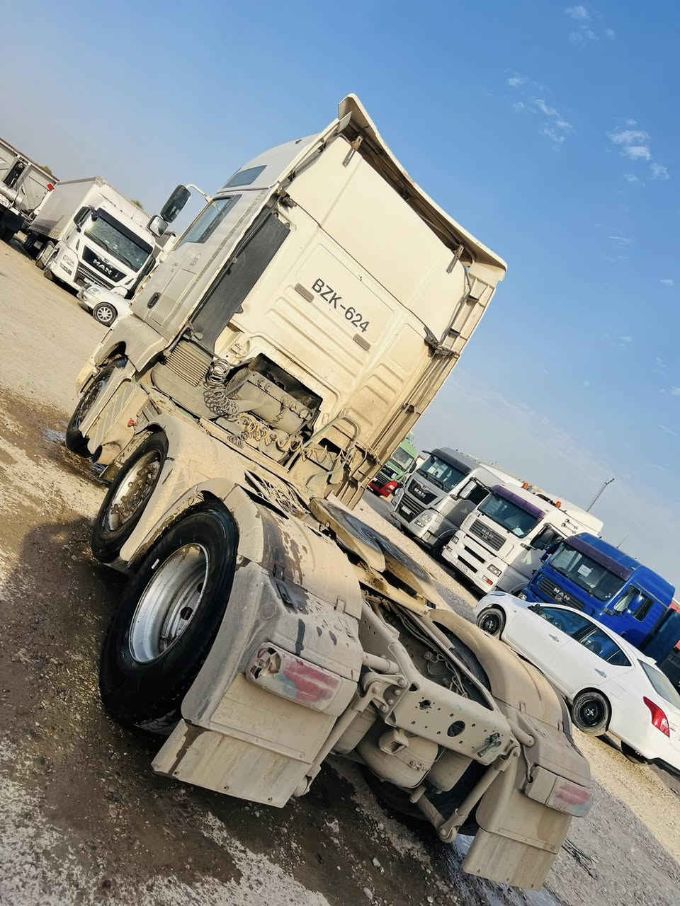 مان2003كير توماتيك مربوط عليه سايلوتك تاير عنوان***********سعر سياره 85ورقه بيه مجال
