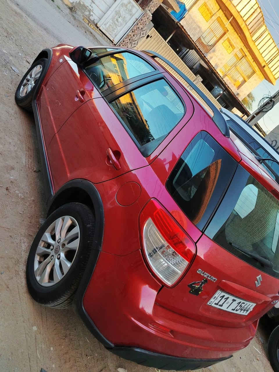 ‏سوزوكي SX4 موديل 2014 ياباني 🇯🇵اصلي
( خليجي )‏ لون احمر🍅 .. رقم بغداد دولي مميز
‏محرك 2000 اقتصادي جدا و دبل كير اوتوماتيك عادي 
تبريد تدفئه جيد .شفتات بالستيرن ، تحكم ستيرن..ABS ..لايت عدسه زنون💡 ..تخم تاير
ويل كب بلادي.. داخل سياره جديد 💯
‏صبغ رش فقط سبب الشخوط 3 قطع فقط عندي سونار
بلكات نوزلات فيت بم مجاول جويتر كله جديد 
دهن الماني اصلي شرط بانزين محسن شرط 💯
بغداد علي الصالح مقابيل مرور الطوبجي
***********...***********
السعر 70 بيها مجال بسيط جدا
