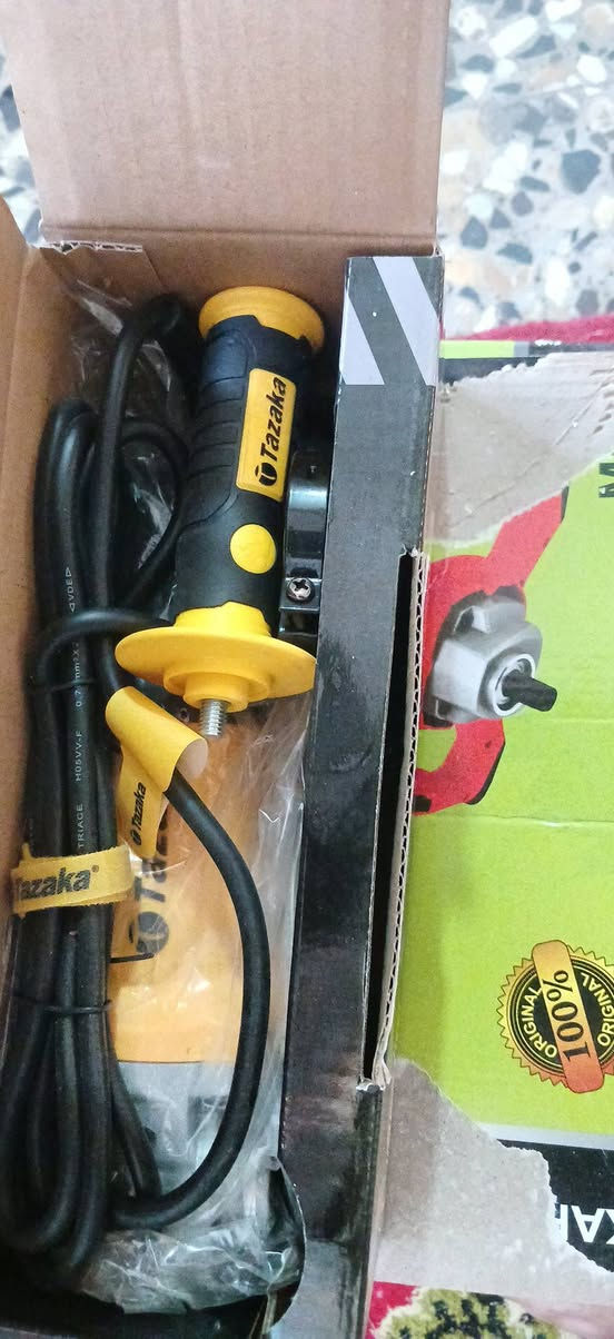 السلام عليكم عندي درين خبط مال ماده العدد اثنين جدد بالكرتون ما مستخدمات وعندي كوسرهه الشراي يتصل علي على هذا الرقم***********📞 مكاني بغداد
