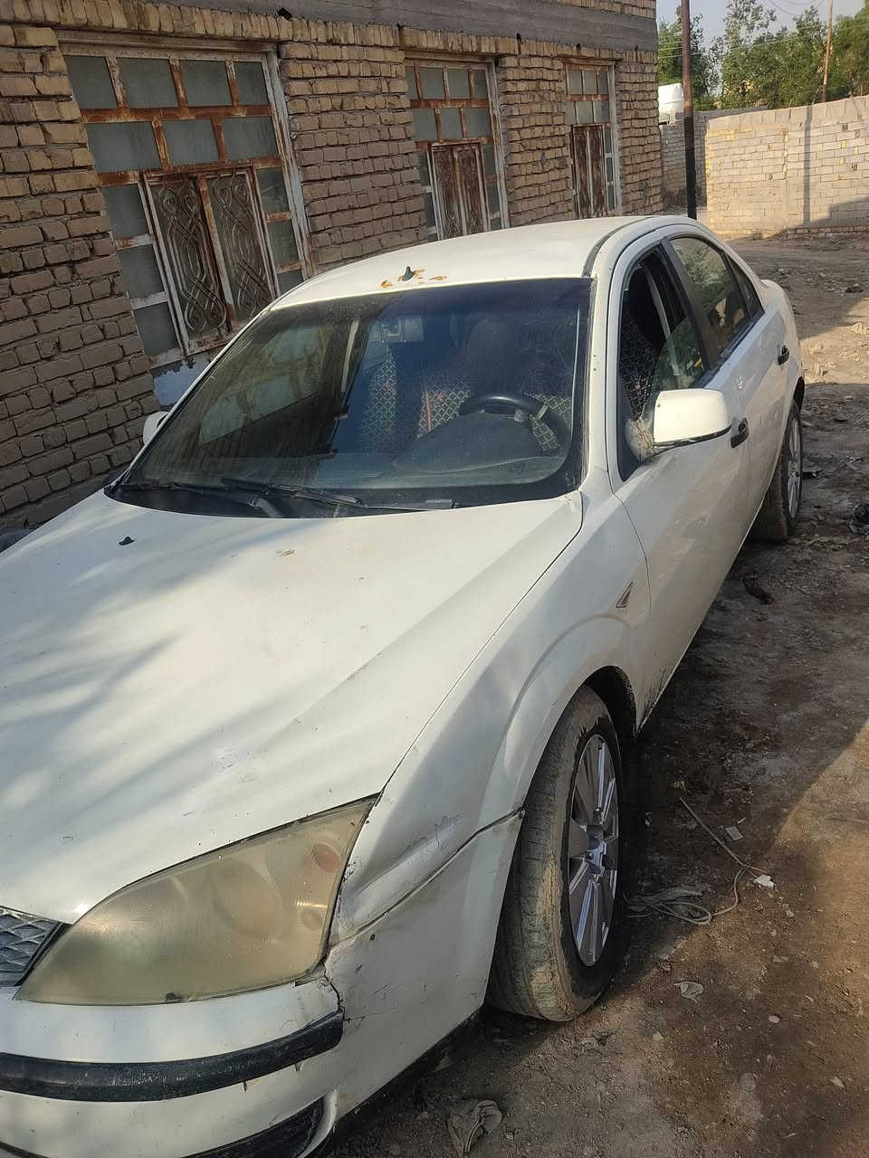 سيارة فورت للبيع موديل 2006رقم نكليزي 
سنوية لل29مداور مباشر
السعر 30وبيهه مجال
مكان محافظه ذي قار
***********
