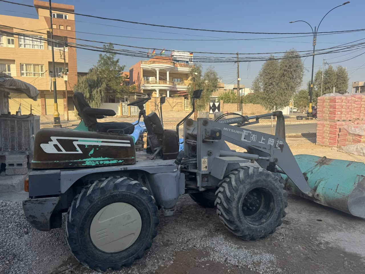 للبيع المكان الموصل قضاء الشيخان ***********
الشفل كلو علبلادي
